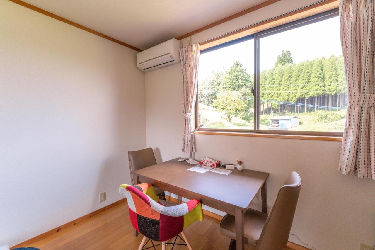 Share Creative&Bed Adonoan Guest House Takeo Ngoại thất bức ảnh