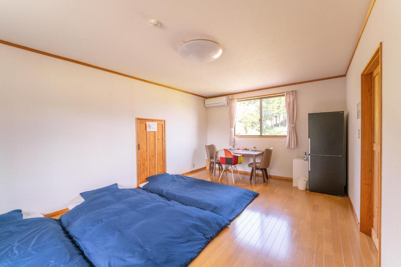 Share Creative&Bed Adonoan Guest House Takeo Ngoại thất bức ảnh