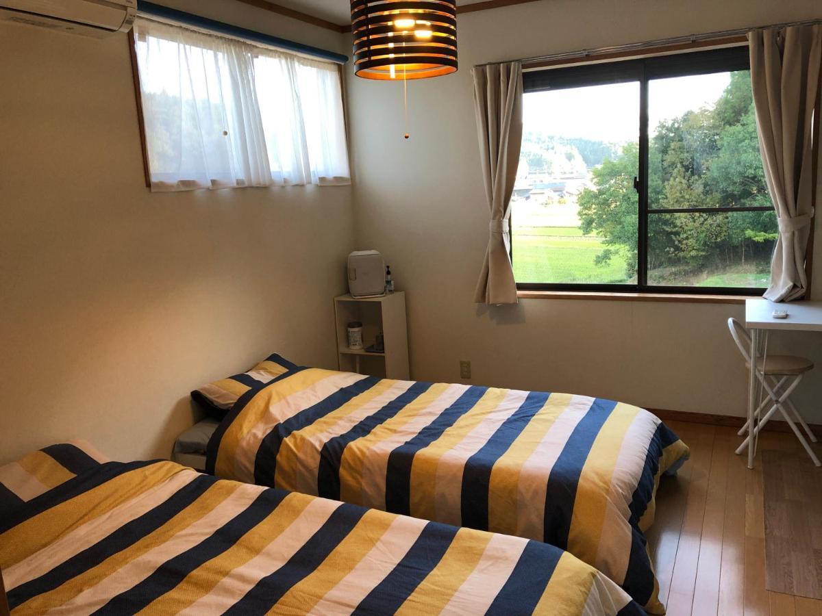 Share Creative&Bed Adonoan Guest House Takeo Ngoại thất bức ảnh